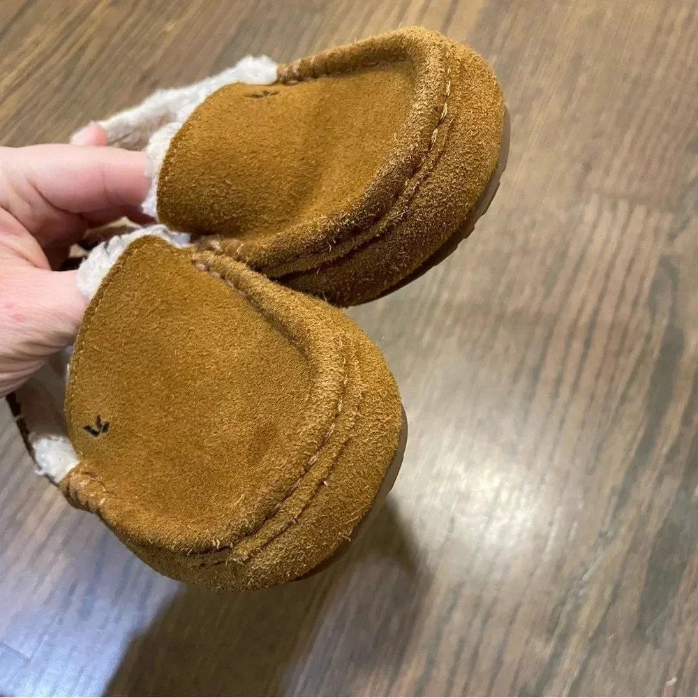 Koolaburra by UGG Suede Moccasin Slipper Shoes Size 12 Brown